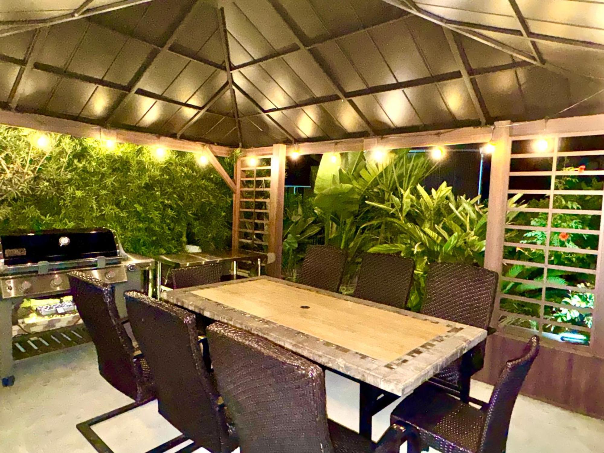弓ヶ浜海水浴場徒歩1分! 一棟貸別荘! Yumigahama Beach House & Bbq! Minamiizu Exterior photo
